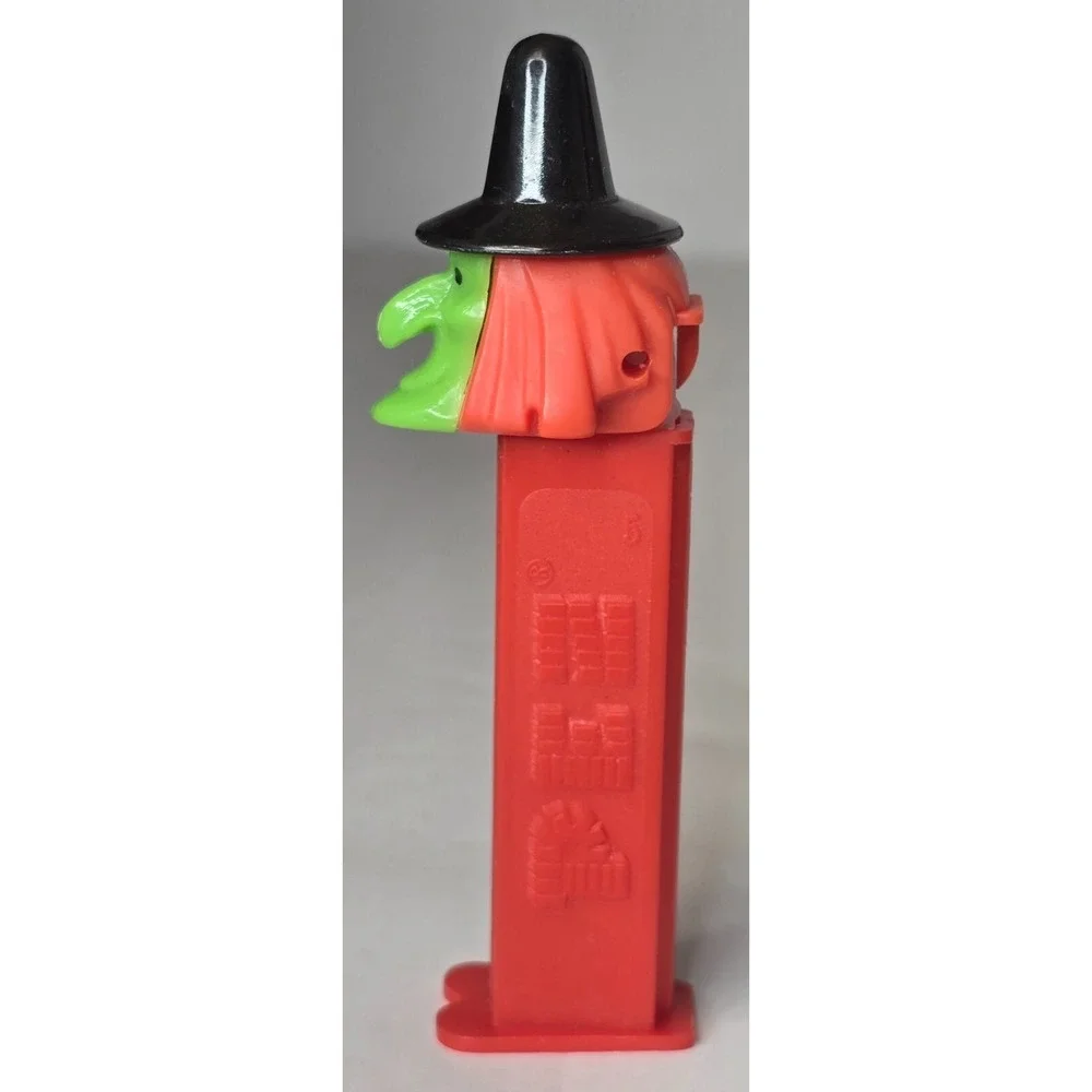 VINTAGE‎ PEZ WITCH DISPENSER WITH FEET COLLECTIBLE EUC